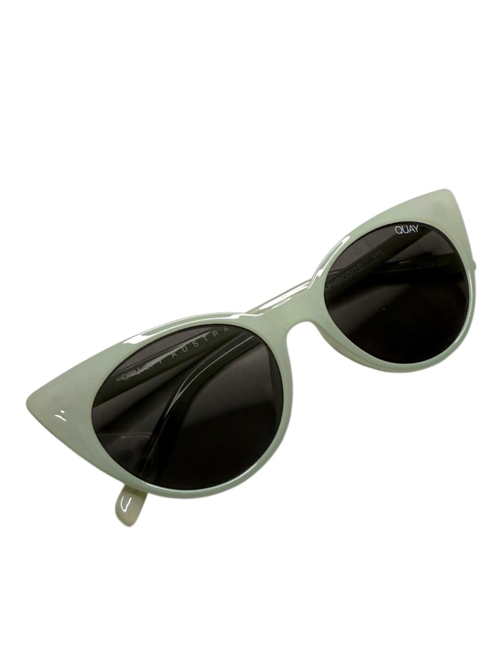 QUAY Australia Aphrodite Cat Eye Sunglasses
